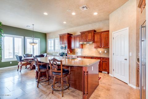 3446 E Virgil Dr, Gilbert, AZ 85298 photo 8