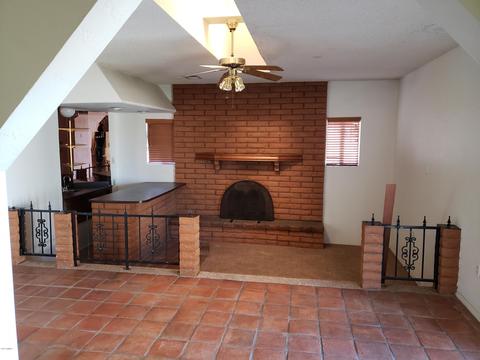 1824 E Desert Dr, Phoenix, AZ 85042 photo 8