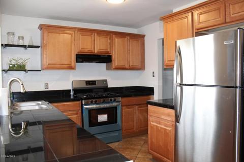 1908 N 47th Pl, Phoenix, AZ 85008 photo 8