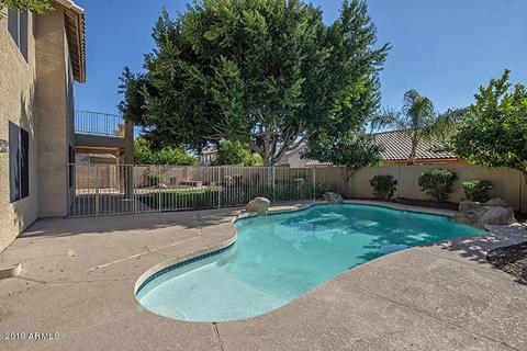 4103 E Siesta Ln, Phoenix, AZ 85050 photo 2