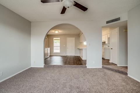 342 W Juniper Ave, Gilbert, AZ 85233 photo 3