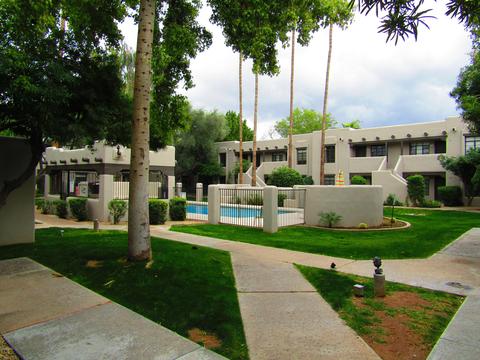 1449 E Highland Ave #2, Phoenix, AZ 85014 photo 9