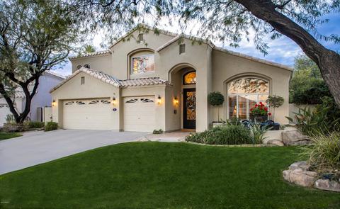 737 E Mountain Sage Dr, Phoenix, AZ 85048 photo 2