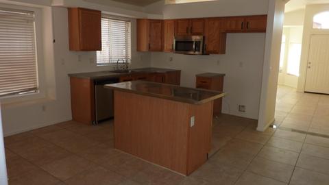 2116 E Danbury Rd, Phoenix, AZ 85022 photo 2
