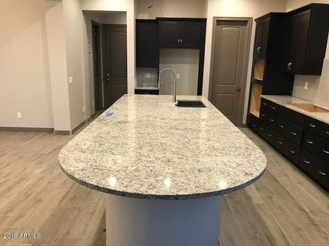 2557 S Jeffry St, Gilbert, AZ 85295 photo 7