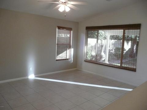 3439 E Utopia Rd, Phoenix, AZ 85050 photo 6