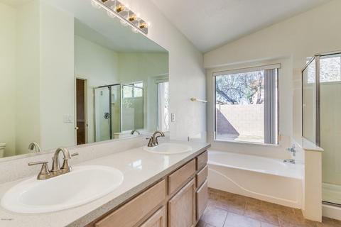712 E Kyle Dr, Gilbert, AZ 85296 photo 16