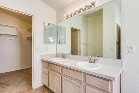 712 E Kyle Dr, Gilbert, AZ 85296 photo 15