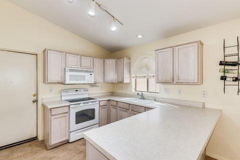 712 E Kyle Dr, Gilbert, AZ 85296 photo 7