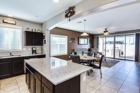 5332 S 34th Dr, Phoenix, AZ 85041 photo 4