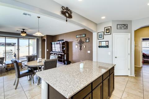 5332 S 34th Dr, Phoenix, AZ 85041 photo 6