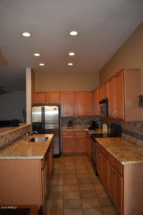 2101 E Beautiful Ln, Phoenix, AZ 85042 photo 7