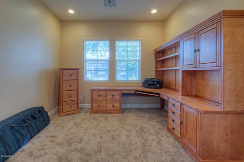 2814 E Branham Ln, Phoenix, AZ 85042 photo 15