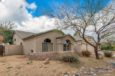947 E Liberty Ln, Gilbert, AZ 85296 photo 3