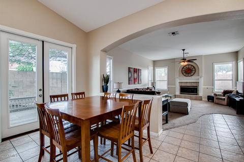 947 E Liberty Ln, Gilbert, AZ 85296 photo 21