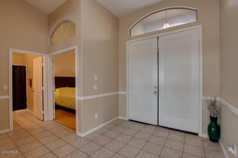 947 E Liberty Ln, Gilbert, AZ 85296 photo 5