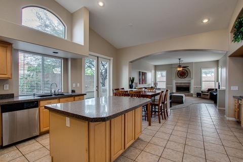 947 E Liberty Ln, Gilbert, AZ 85296 photo 25