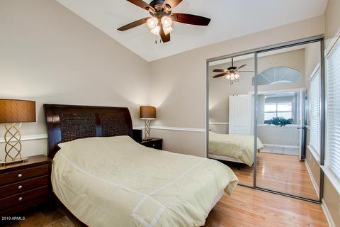 947 E Liberty Ln, Gilbert, AZ 85296 photo 39