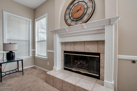 947 E Liberty Ln, Gilbert, AZ 85296 photo 18