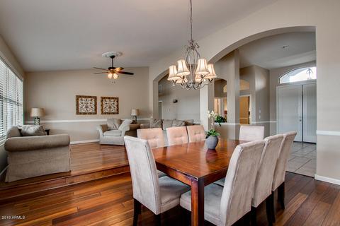 947 E Liberty Ln, Gilbert, AZ 85296 photo 8