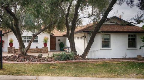 3215 E Oregon Ave, Phoenix, AZ 85018 photo 1
