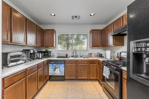 1266 E Clifton Ave, Gilbert, AZ 85295 photo 6