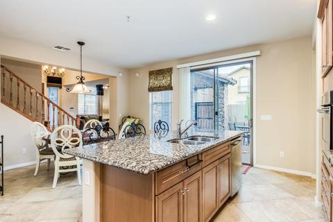 3914 E Cat Balue Dr, Phoenix, AZ 85050 photo 13