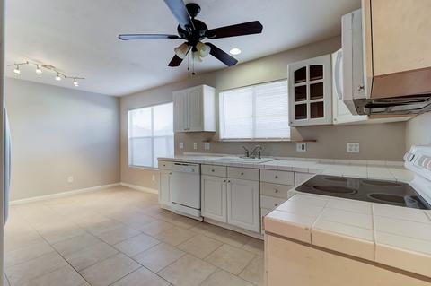 1513 E Taro Ln, Phoenix, AZ 85024 photo 9