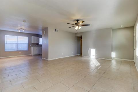 1513 E Taro Ln, Phoenix, AZ 85024 photo 4
