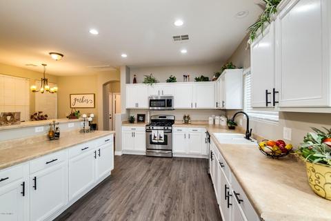 7823 S 5th Dr, Phoenix, AZ 85041 photo 7