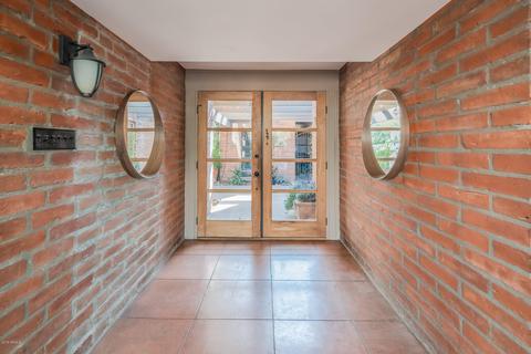 4040 E Cudia Way, Phoenix, AZ 85018 photo 14