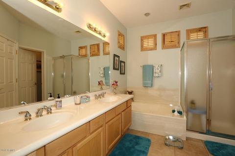 4645 E Indigo St, Gilbert, AZ 85298 photo 24