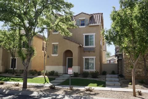 449 N Alder Ct, Gilbert, AZ 85233 photo 8