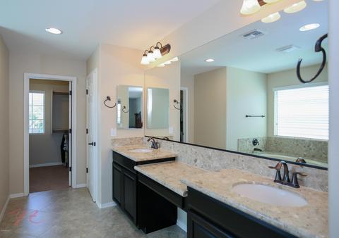 2566 E Ironside Ct, Gilbert, AZ 85298 photo 19