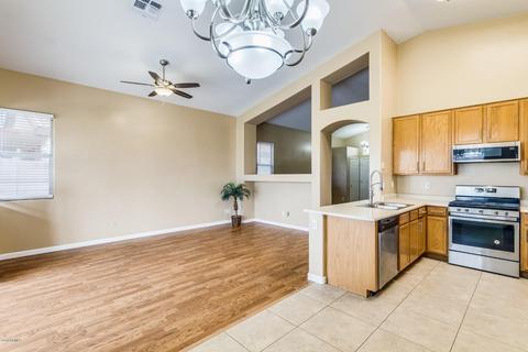892 S Roanoke St, Gilbert, AZ 85296 photo 6