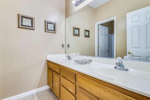 892 S Roanoke St, Gilbert, AZ 85296 photo 26