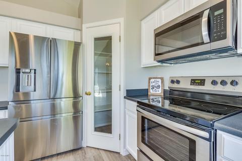 7414 E Lakeview Ave, Mesa, AZ 85209 photo 8