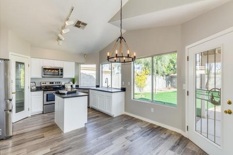 7414 E Lakeview Ave, Mesa, AZ 85209 photo 5