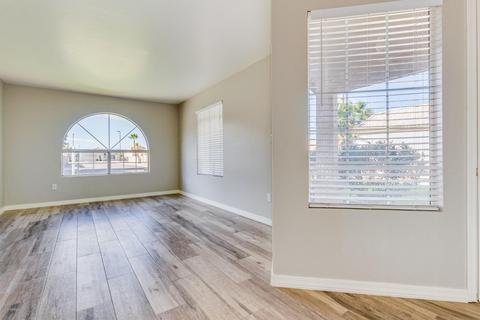 7414 E Lakeview Ave, Mesa, AZ 85209 photo 2