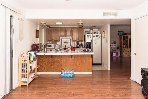 1412 E Redfield Rd, Tempe, AZ 85283 photo 9