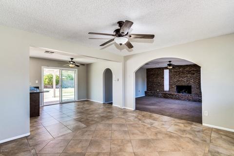 4315 E Grove St, Phoenix, AZ 85040 photo 3