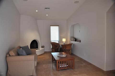 4010 E San Juan Ave, Phoenix, AZ 85018 photo 3