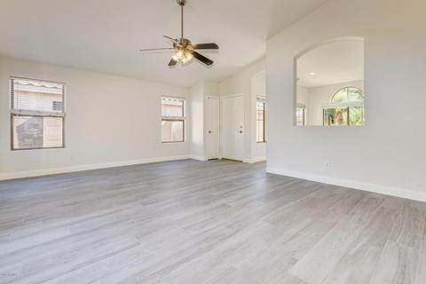 1602 E Tremaine Ave, Gilbert, AZ 85234 photo 4