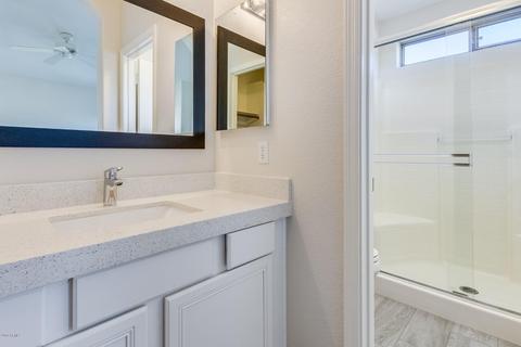 1602 E Tremaine Ave, Gilbert, AZ 85234 photo 8