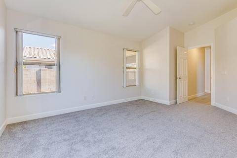 1602 E Tremaine Ave, Gilbert, AZ 85234 photo 9