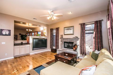 2031 E Beautiful Ln, Phoenix, AZ 85042 photo 4