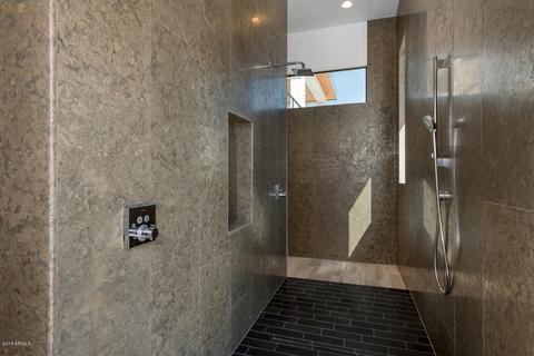 4839 E White Gates Dr, Phoenix, AZ 85018 photo 19