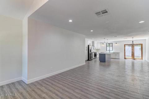 3501 E Piccadilly Rd, Phoenix, AZ 85018 photo 4