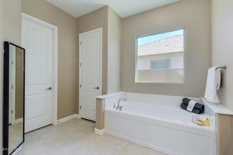 1142 E Reliant St, Gilbert, AZ 85298 photo 24