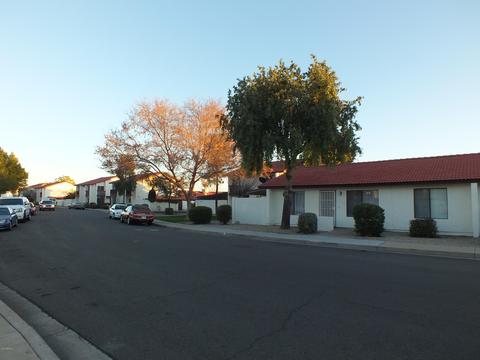 2826 E Beck Ln #1, Phoenix, AZ 85032 photo 4